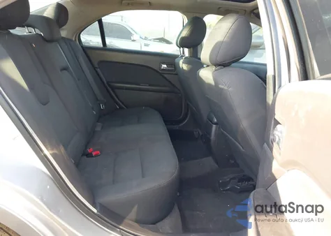 2011 Ford Fusion Se z USA, uszkodzony, nr VIN 3FAHP0HA4BR138399